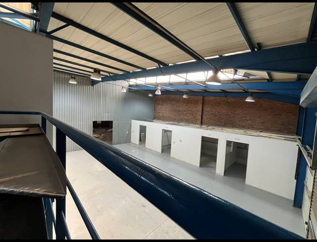 944M² WAREHOUSE TO LET IN SEBENZA